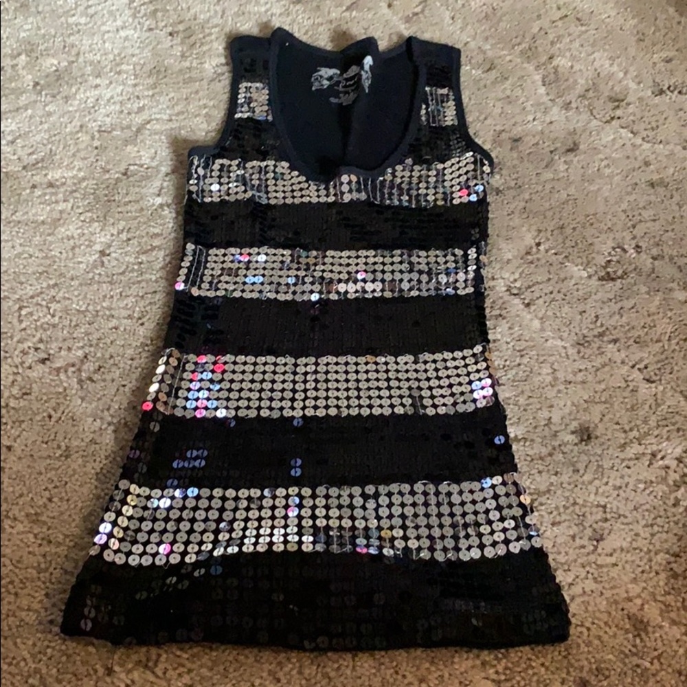 Poof black and silver sequin tank